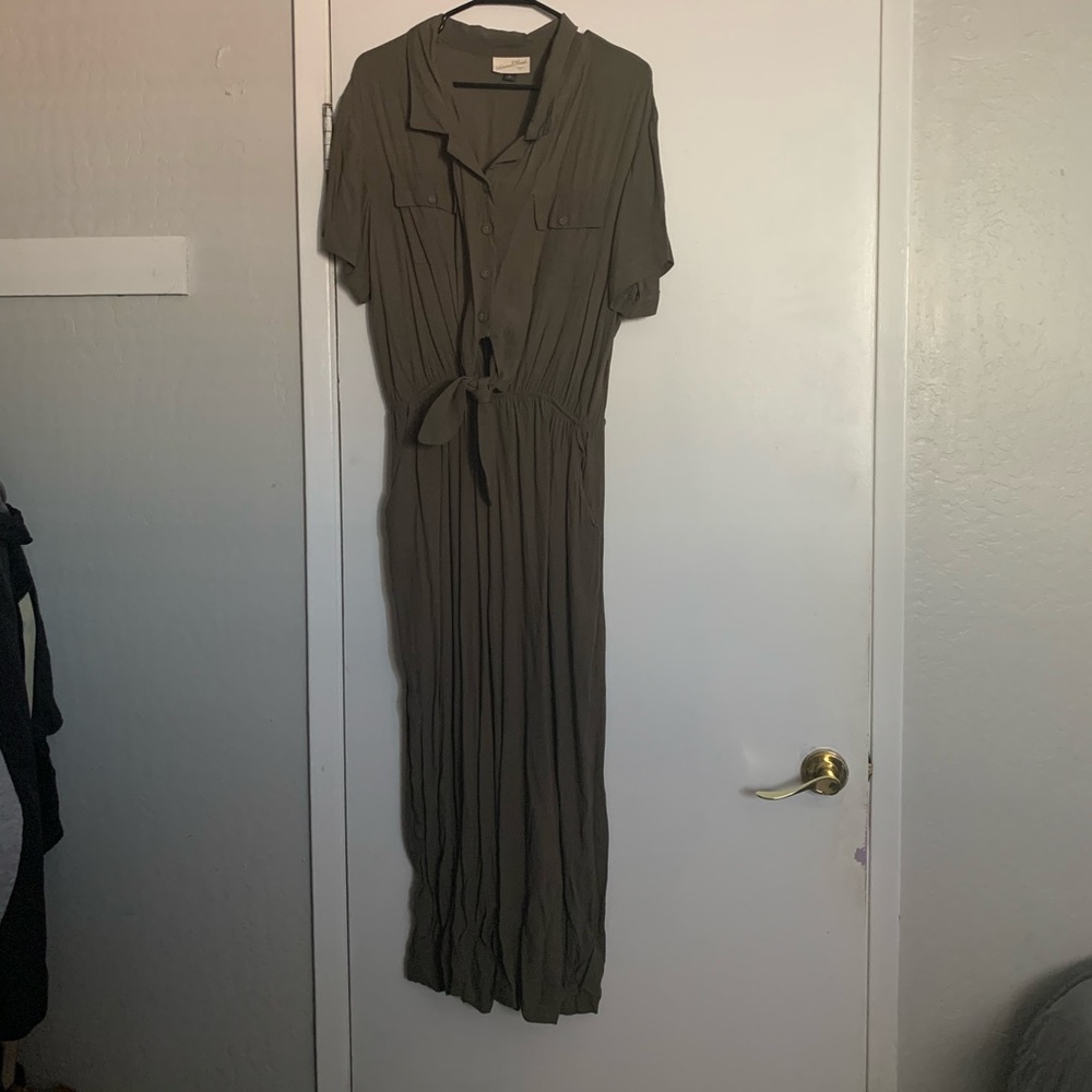 Universal thread jumpsuit